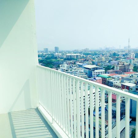 The Base Pattaya 芭提雅基地公寓 Eksteriør billede